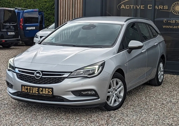 Opel Astra cena 36999 przebieg: 168000, rok produkcji 2016 z Mrocza małe 497